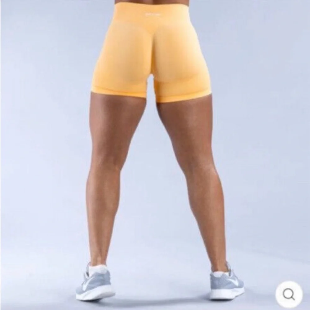 DFYNE impact bra, legging, short - Picture 5 of 8
